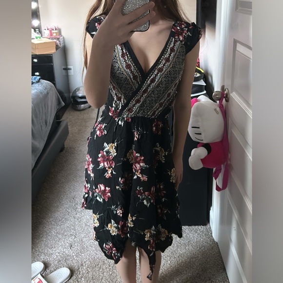 Xhilaration Dresses & Skirts - Xhilaration Floral Dress